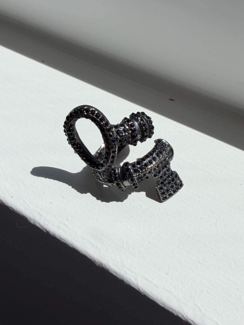 Lucky Brand Snake Ring Gunmetal and Black Rhinestone - Picture 5 of 7